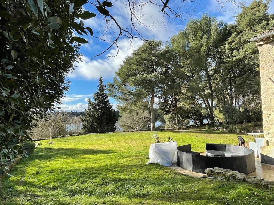 Domaine De Massiot, Piscine, Lac, Calme Et Nature Сasa de vacaciones Carcasona